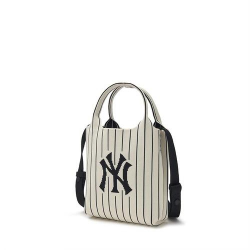 MLB Basic Big Logo Knit Crossbody Bags White | USA_MLB69435