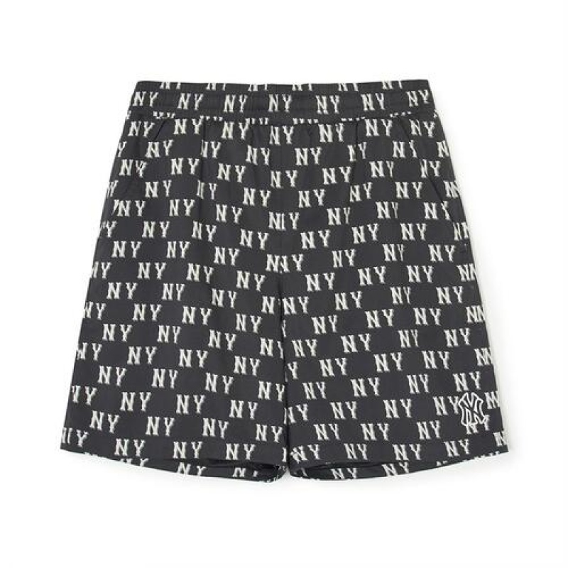 MLB Classic Monogram Print 7.5in Woven Shorts Bottoms Black | USA_MLB30401