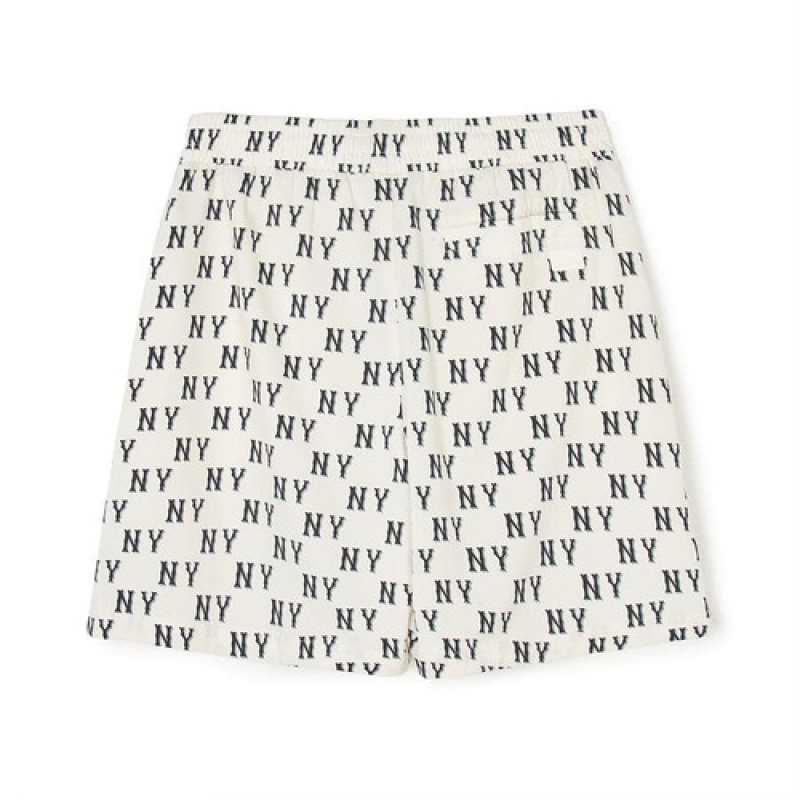 MLB Classic Monogram Print 7.5in Woven Shorts Bottoms White | USA_MLB11842