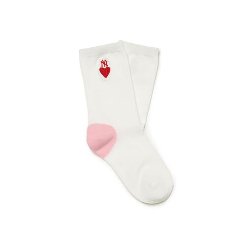 MLB Heart Point Socks Accessories White | USA_MLB67797