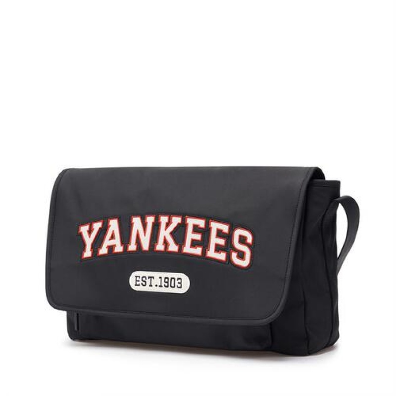 MLB Varsity Nylon Messenger Crossbody Bags Black | USA_MLB48789